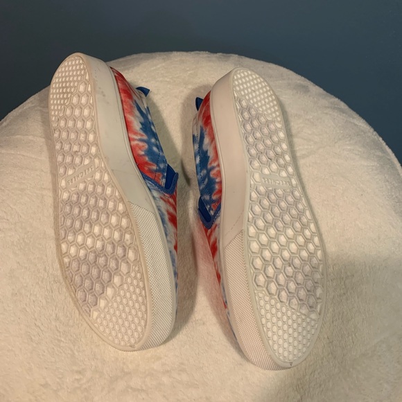 Tie Dye Skechers Memory Foam Slip On Shoe - Picture 3 of 4